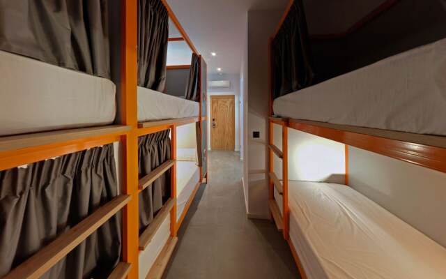 Konk Hostel