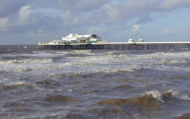 Empire Blackpool Apartments - 2 St Pauls Road