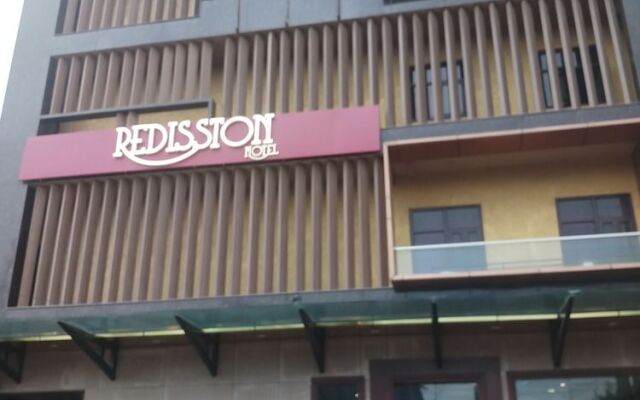 OYO Townhouse 782 Hotel kalinga Sector 66
