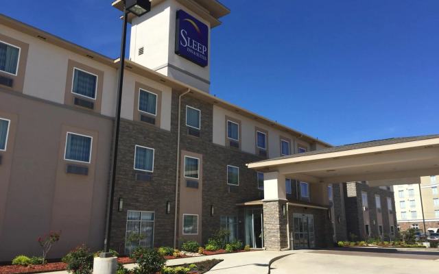 Sleep Inn & Suites