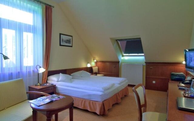 Hotel Stefania ***