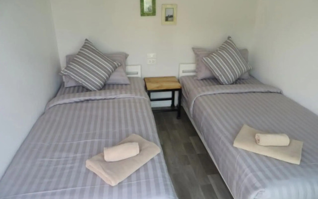 Non Du Lay Guesthouse