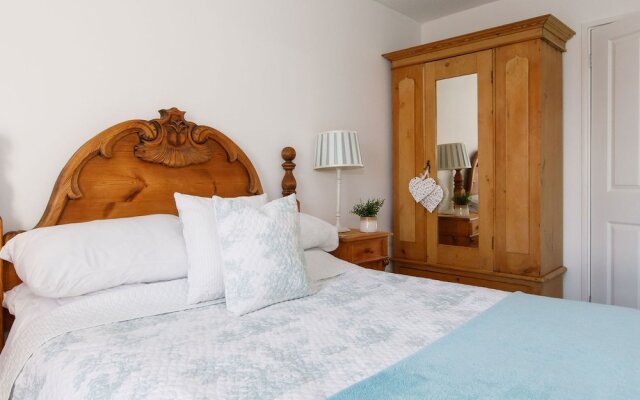 Two Bed Seafront Escape in East Wittering