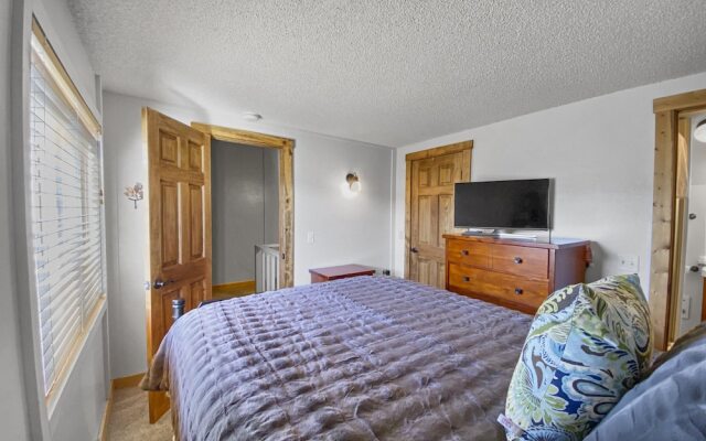 Powder Ridge 209 4 Bedroom Condo by RedAwning