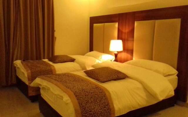 Raha Suites