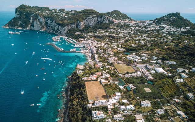 Relais Maresca Luxury Small Hotel