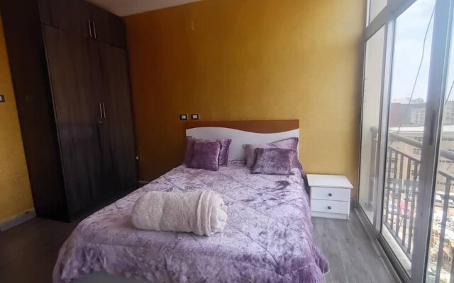 Lovely 2-bed Apartment in Arat Kilo, Addis Ababa