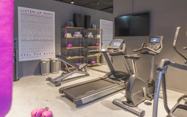 Moxy York