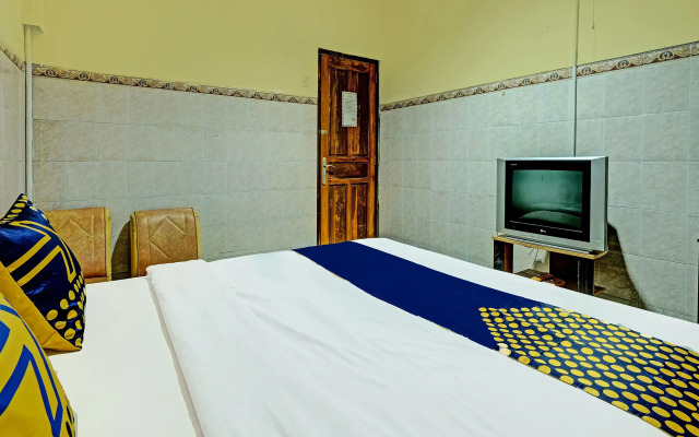 OYO Life 91677 Hotel Citra Dewi 3