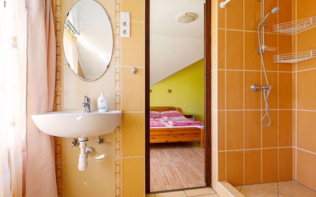 House Lian Balatonfenyves