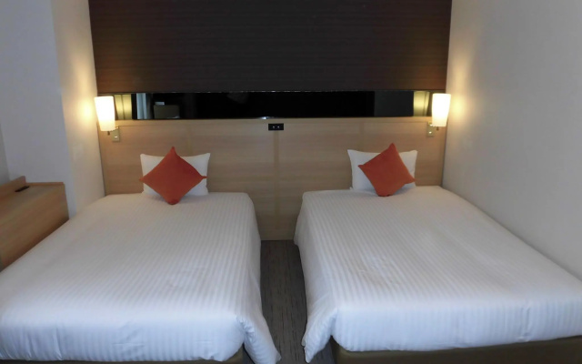 Hotel Il Monte – Guest Rooms – Osaka