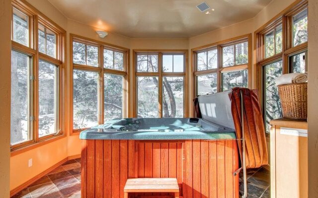 Highlands Ridge Retreat By Pinnacle Lodging