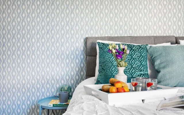 The Terrace - Light Bright Characterful Near Beaches
