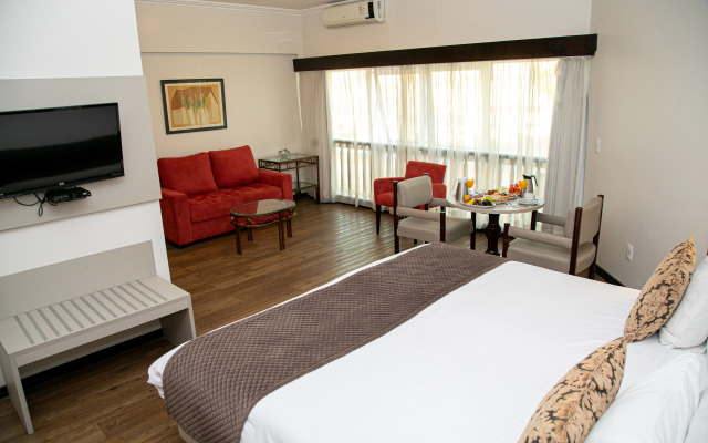 Plaza Blumenau Hotel