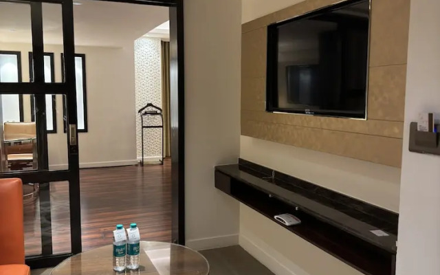 Hotel Cenneys Gateway