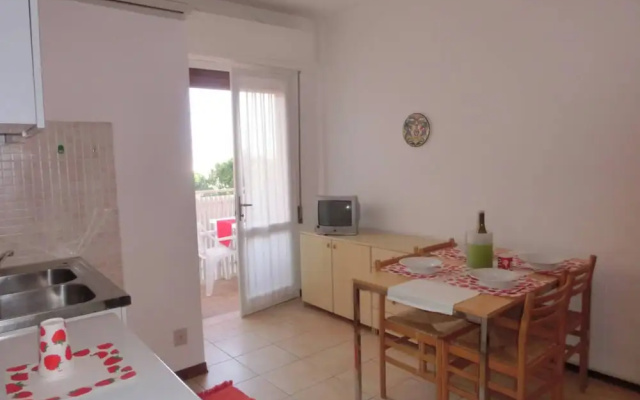 Adorable Flat With Terrace in Bibione - Beahost