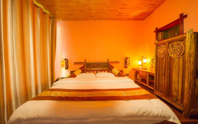 Yangshuo Scenic Mountain Retreat