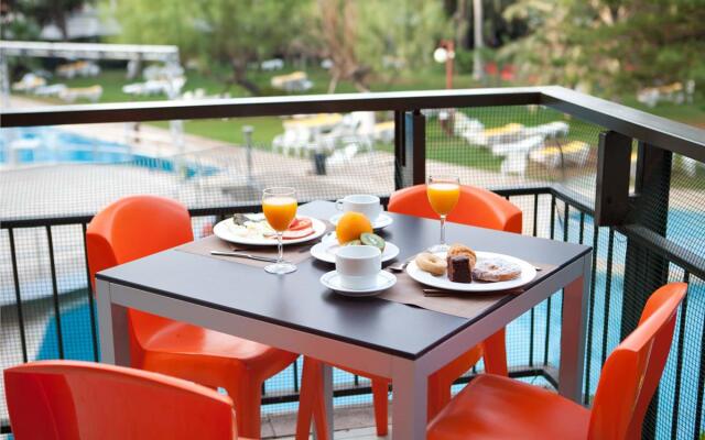 Intelier Orange Hotel