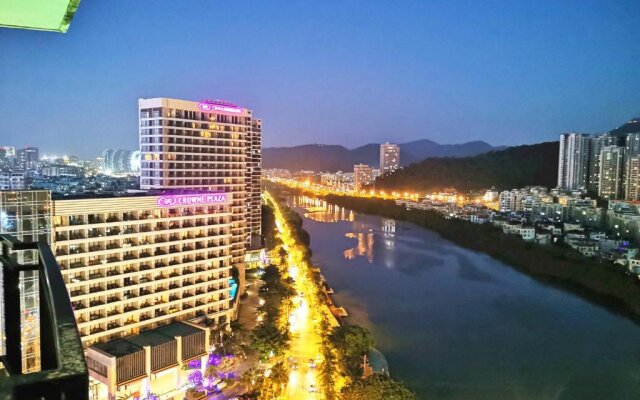 Sanya Chengsu Hongzhou Times Coast Holiday Apartment
