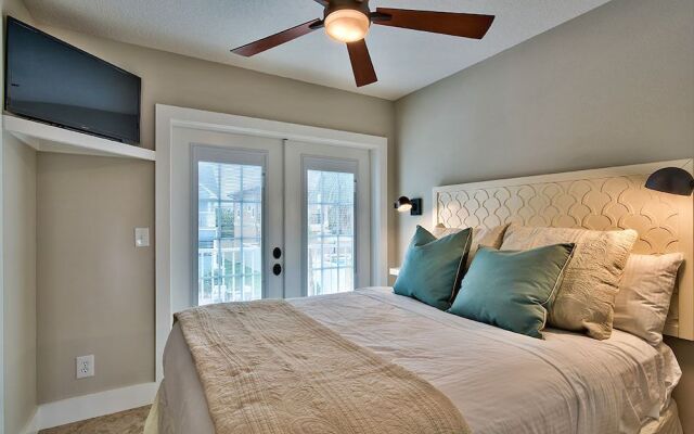 Bottoms Up by RedAwning