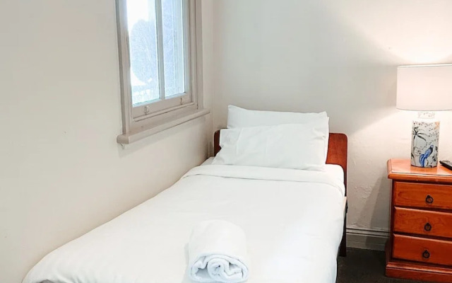 Central Hotel Stroud