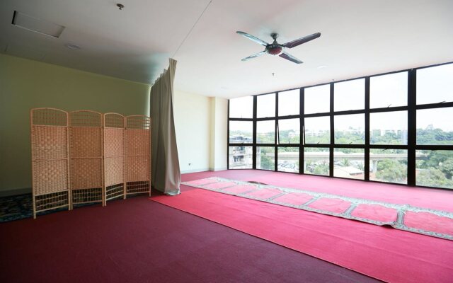 Dolphin Hotel, Chow Kit Kuala Lumpur