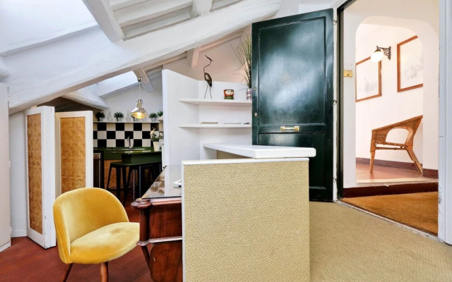 Monti Charme - My Extra Home