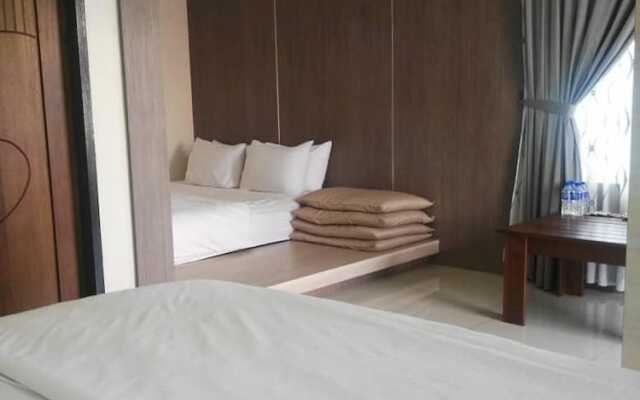 Kluang Container Hotel