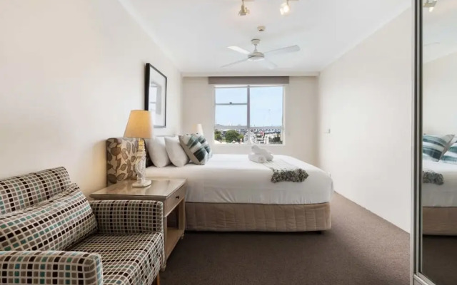 Harbourside 53 in Mcmahons Point