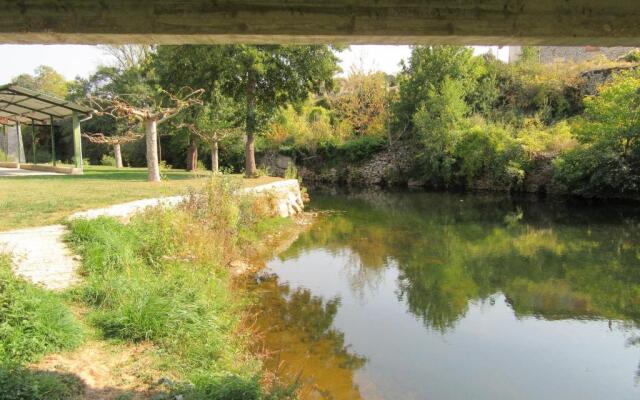 Hotel Rural Valtarranz