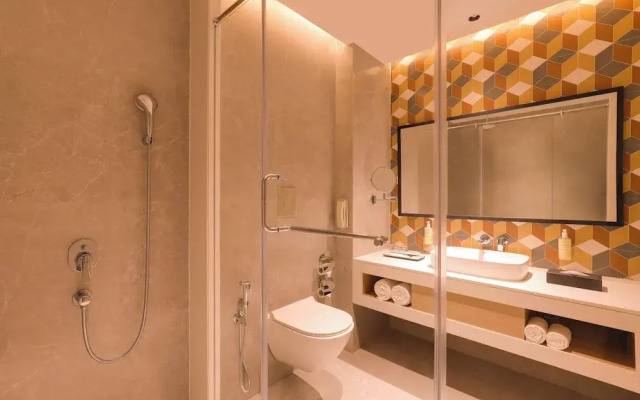 Lemon Tree Hotel Chandausi