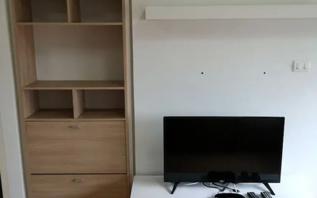 Comfy Deluxe One Bedroom