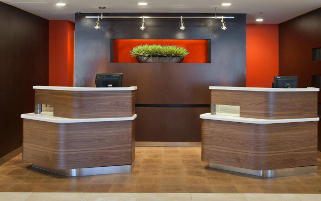 Courtyard by Marriott Pueblo Downtown