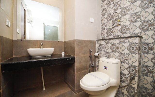 Capital O 27646 Hotel Grand Sm Regency
