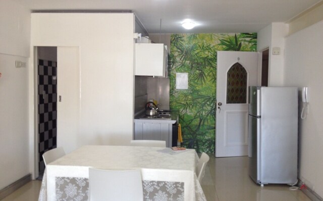 Tacha Balcony 9 Apartment