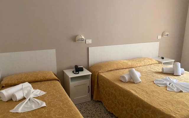 Hotel Modenese