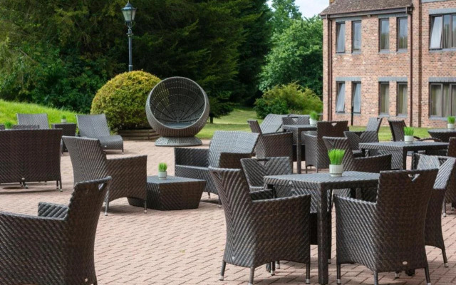 Stratford Manor Hotel