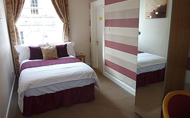 Broughton Hotel