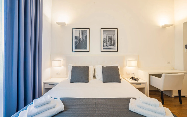 Capitals Luxury River