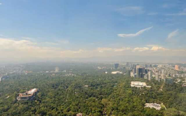 Luxurious 1BR With Panoramic View