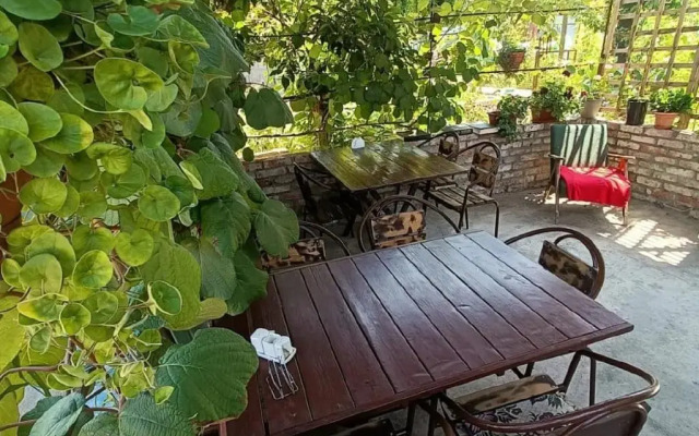 Guest house on Adleiba