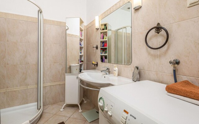 Nice Apartment in Opatija With Wifi and 1 Bedrooms
