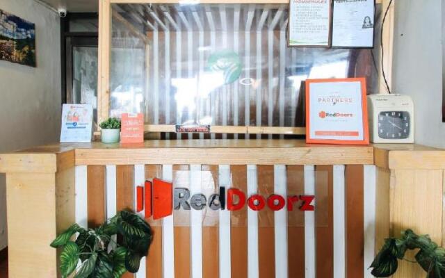 RedDoorz near OWWA Pasay