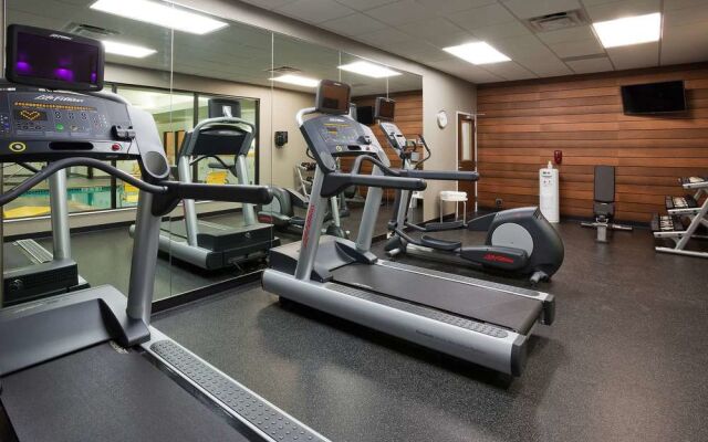 Fairfield Inn & Suites St. Paul Northeast