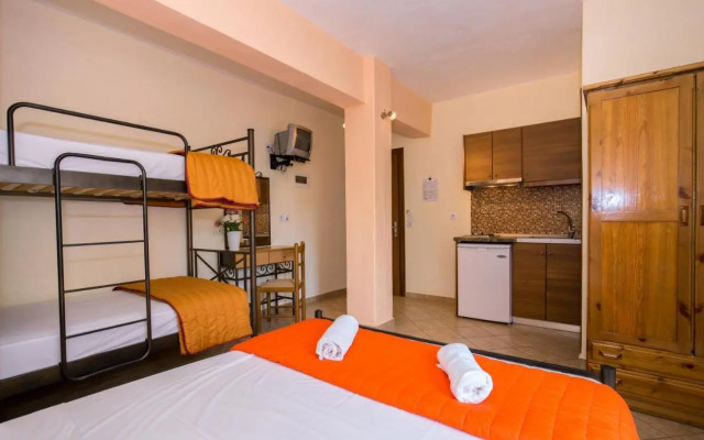 Famelia Studios Lampiris
