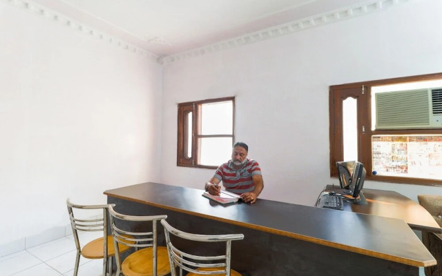 Sunshine by OYO Rooms