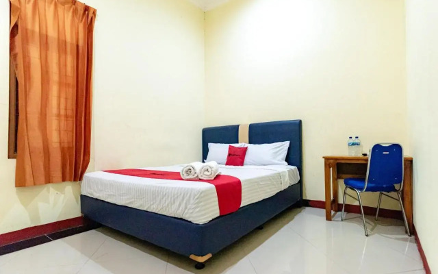 Permata House by OYO Rooms