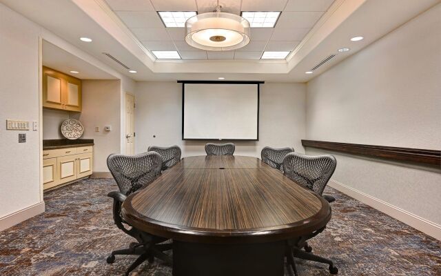 Hilton Garden Inn San Bernardino