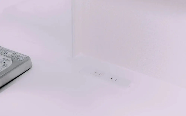 Minimalist Loft 302