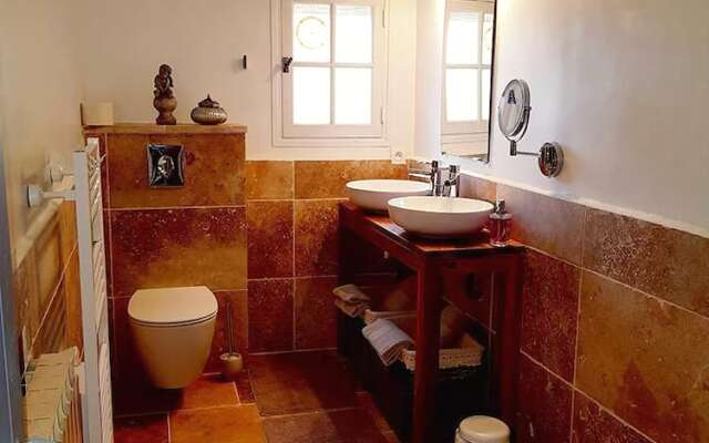 Le Mas De Roussillon